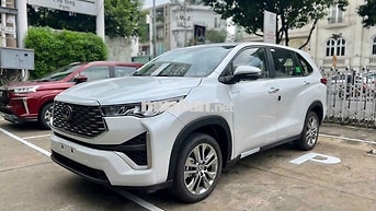 Innova Cross Hybrid 2026 - HỖ TRỢ THUẾ, TẶNG BHVC
