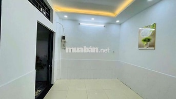 Nhà mới 46m2 1 lầu 2pn Phạm Văn Đồng