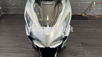 Honda Air Blade 160 2023 12k km Bạc Porsche