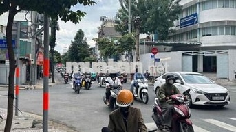 Cho thuê MBKD Ngã Tư Nguyễn Trọng Tuyển Trần Huy Liệu