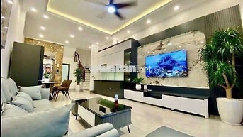ĐÀM QUANG TRUNG – NHÀ MỚI 6 TẦNG THANG MÁY, 4PNKK – SÁT AEON – 15TR/TH