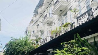 NHÀ PHỐ TX25 FULL NỘI THẤT TRỆT 3 LẦU 4PN 4WC PHÒNG THỜ