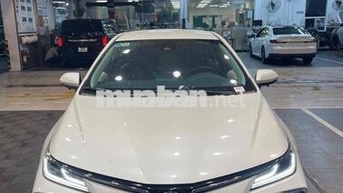 Toyota Corolla Altis 1.8V 2022 ( Giá thương lượng