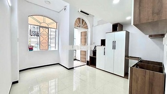 Duplex Ban Công - Full Nội Thất - 25m2 - Khu Hoàng Sa -Trường Sa