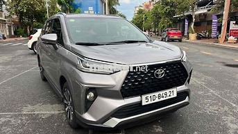 Toyota Veloz Cross 2024 Xám