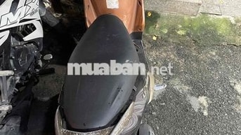YAMAHA ULTIMO MÀU NÂU ĐEN
