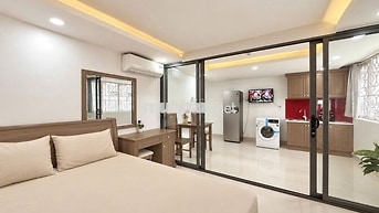 CĂN HỘ 1PN TÁCH BẾP CAO CẤP SIÊU THOÁNG GẦN CHỢ BÀN CỜ Q3