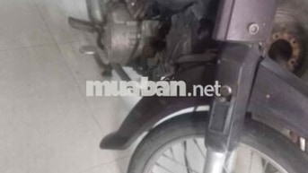 Honda Dream màu Đỏ đen