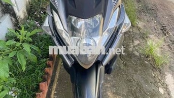 Yamaha Nouvo SX 125cc màu Đen vàng