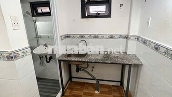 Cần pass phòng trọ hẻm 1225 Huỳnh Tấn Phát, Quận 7 3tr5 có gác