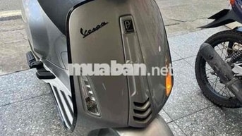 Cần Ban’ Gấp Piaggio Vespa
