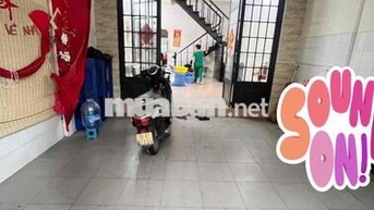 cho thuê nhà h8m ni sư huỳnh liên p10 tân bình. DT: 4m5 x 25m 1 lầu