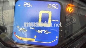 Honda SH 350i 2026 Xám grey 4800km