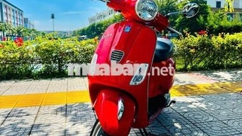 PIAGGIO VESPA LX 125 MÀU ĐỎ 2026