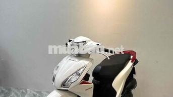 Honda Vision màu Trắng