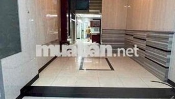 CHO THUÊ NHÀ ĐƯỜNG 12M BÀ HOM NGAY CHỢ PHÚ LÂM 4X18 5PN 4WC