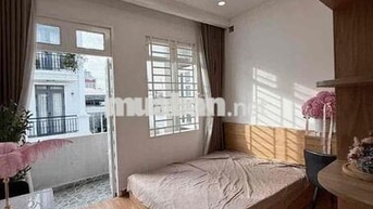 PHÒNG BAN CÔNG - HUỲNH VĂN BÁNH PHÚ NHUẬN - FULL NỘI THẤT THOÁNG ĐẸP