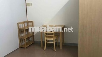 Phòng trọ 11m Lê Văn Duyệt cách Q1 500m cho 1 nữ