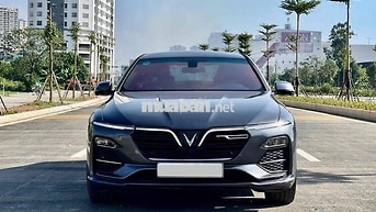 VinFast Lux A Premium 2019 34000 km Xám