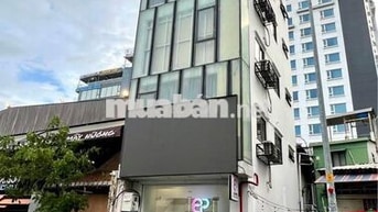 NGANG 5M CHO THUÊ MẶT TIỀN SIÊU ĐẸP TRUNG TÂM QUẬN 1