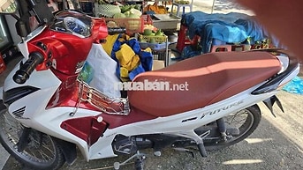 HONDA FUTURE 2025 10000 KM ĐỎ TRẮNG