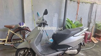 Honda Lead 2012 Bạc