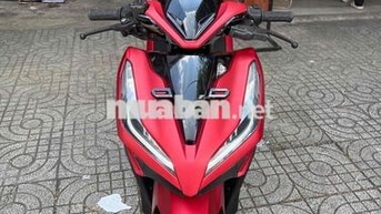 Honda Vario 150 10250 km màu Đỏ