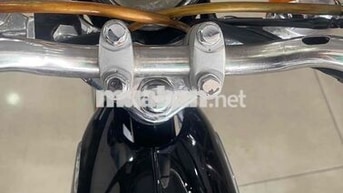 Honda SS50 49cc màu Đen Bạc