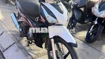 Honda Future 125 Fi 2015 trắng đen