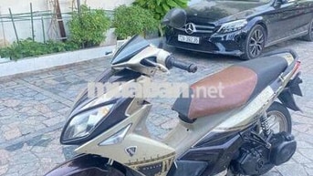 Yamaha Nouvo 4 màu vàng nâu