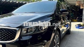 Kia Sedona 3.3 Bản Full Đen 7 chỗ