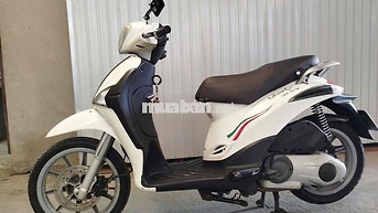 Piaggio Liberty màu Trắng