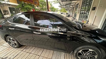 Hyundai Accent 2021 Đặc biệt 42000 km Đen