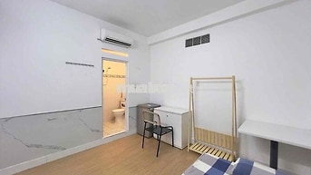 Studio full nội thất giờ giấc tự do ngay gần nhà thờ Xóm Chiếu