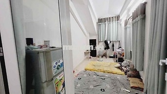 Cho thuê nguyên lầu 3 2 phòng ngủ giá 5 triệu