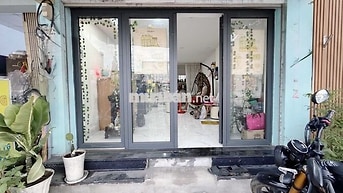 Cho thuê nhà mặt tiền Đường Quốc Lộ 13 cũ, 4x8m, 2 tầng, giá 9 triệu