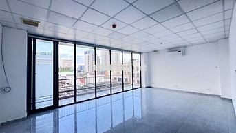 CHO THUÊ VĂN PHÒNG GIÁ TỐT Ở PHÚ NHUẬN - 40M2 CÓ BAN CÔNG