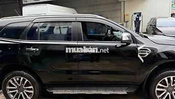 Ford Everest Titanium 2020 2.0L 4x2AT Đen