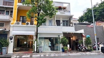 Cho thuê nhà mặt tiền Quận 1 - đường Cô Giang Cô Bắc
