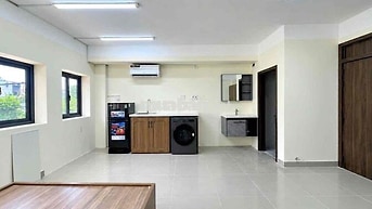 🔥 Studio - Full Nội Thất - Cửa Sổ Trời