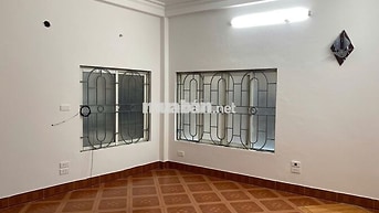 Cho thuê nhà nguyên căn tại ngõ 99 Định Công hạ 