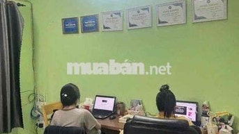 Nhà CMT8 Quận 10 40 m² 3 Tầng 4 PN - Hẻm Gần 4M - 15 Triệu