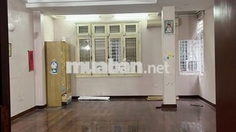 Cho thuê VP, KD online. 50m2 T3 Ngõ 91 Nguyễn Chí Thanh Nhà 2 mặt tiền