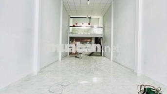 Cho Thuê Nhà DT 5x20m Gác Lửng Trống Xuốt Hợp May Mặc In Ấn Nhôm Kính