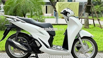 Honda SH 2022 màu trắng