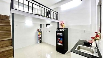 CHO THUÊ CĂN HỘ DV DUPLEX CỬA SỔ TRỜI - CV LÀNG HOA