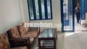 NHÀ 2 PN HẺM OTO HOÀNG HOA THÁM GIÁ NHỈNH 14TR