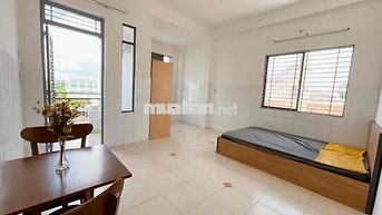 Căn hộ mini 36m2 ban công lớn full nội thất kế cầu Chà Và Quận 8