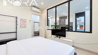 Căn hộ 1 phòng ngủ full nội thất ban công Phan Tôn, Quận 1