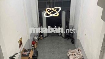 Nhà đẹp kế nhà thờ Thánh Nguyễn Duy Khang Linh Đông